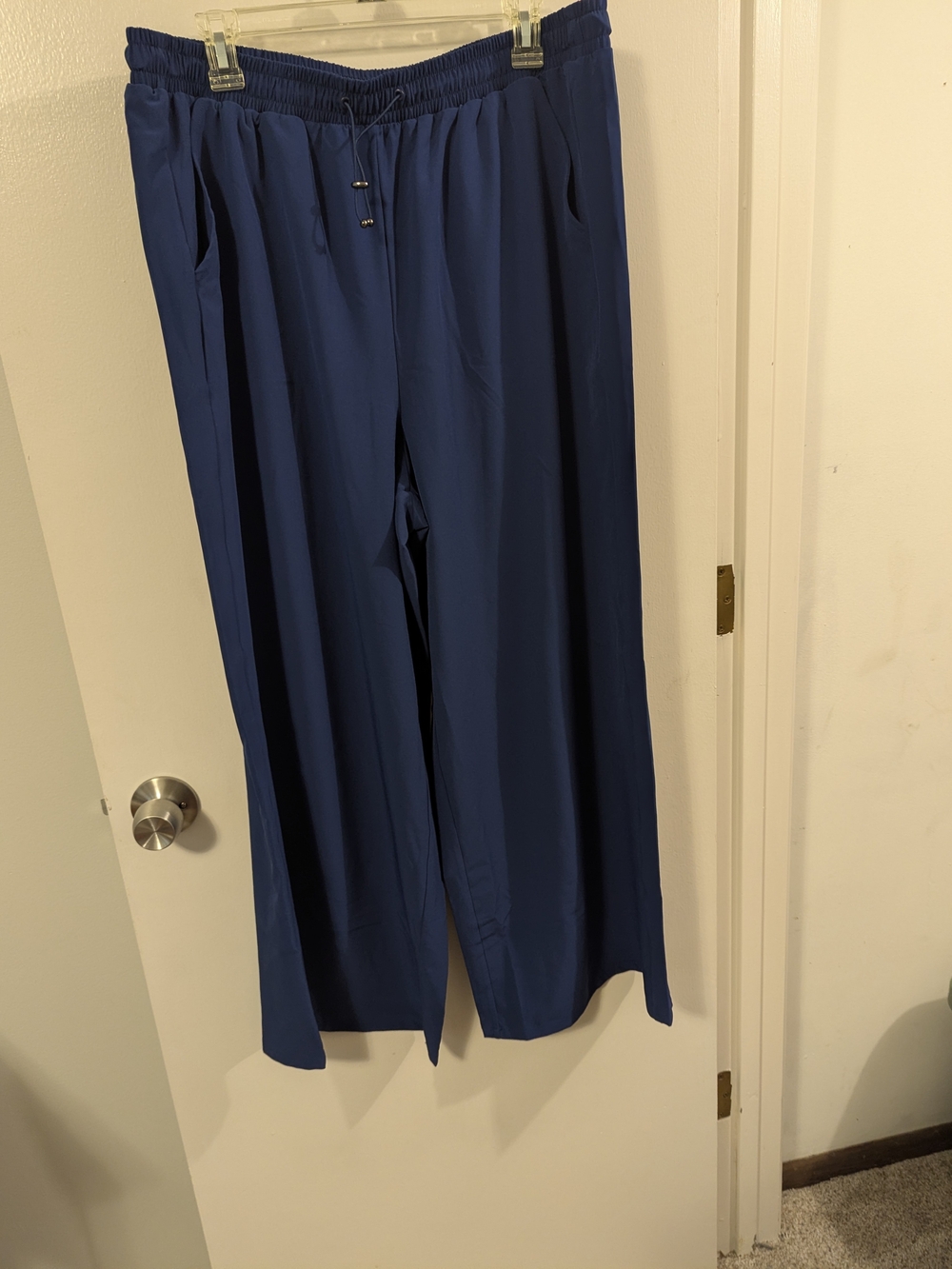 torrid Elastic-Waist Wide Leg Pants